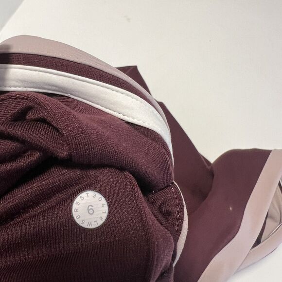 Lululemon Sz 6 Cover Your Tracks Pants Cassis Maroon - Picture 9 of 11